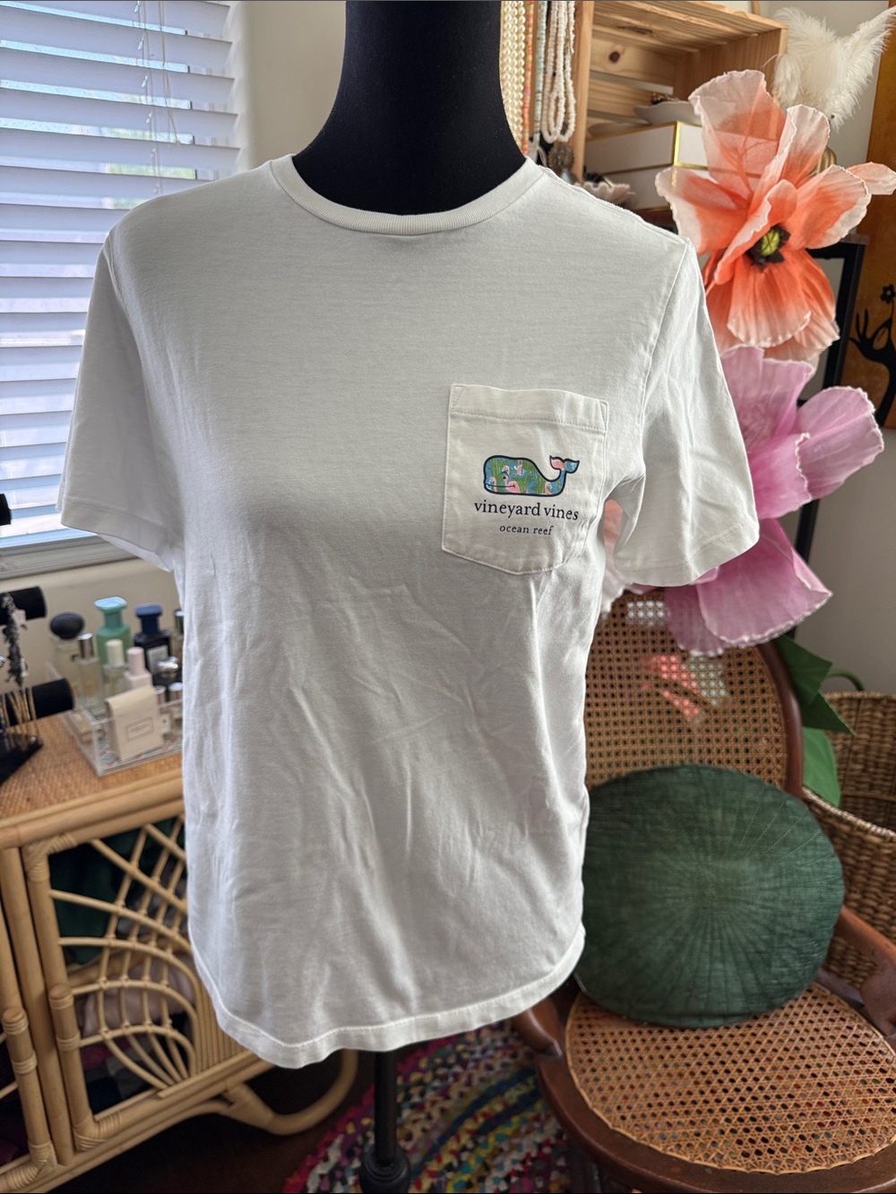 Vineyard Vines Kids XL White Preppy Coastal Whale Pocket T-Shirt